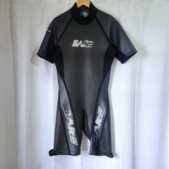 Bare Wet Suit Men’s Shorty 1/2 Sleeve Scuba Diving Snorkelling Beach - Picture 1 of 12